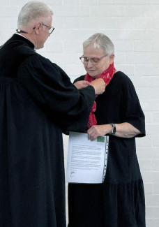 Auszeichnung Fr. Hammerbacher für 55 Jahre Mitgliedschaft