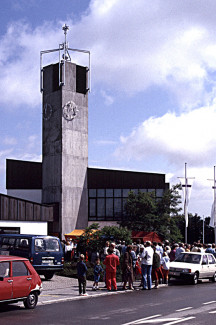 Einweihung Turmkreuz und Uhr 1985
